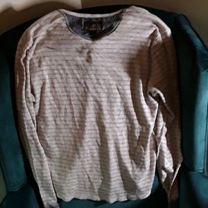 Lucky long sleeve shirt